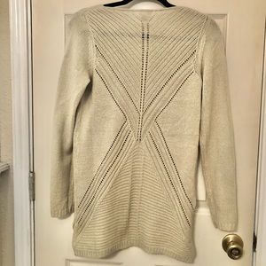 Merona Women’s Tan Beige with Shimmer V Neck Sweater size XS